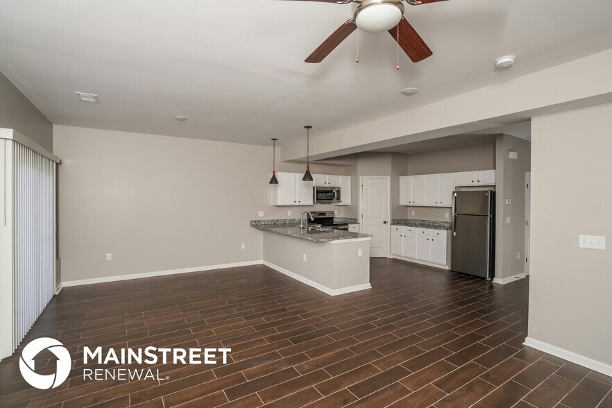 Building Photo - 2111 Paddle Wheel Dr