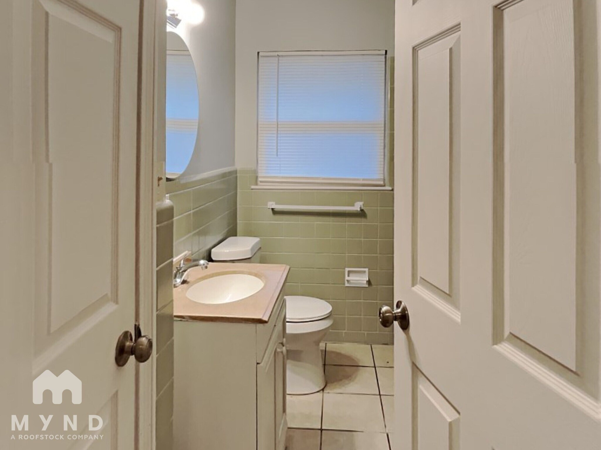 Building Photo - 3420 Avenue Q