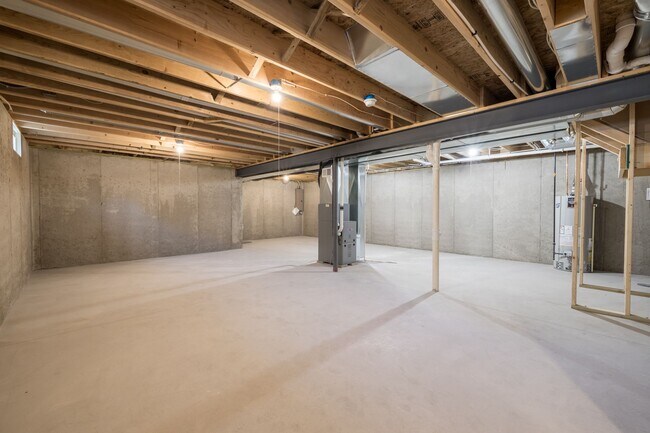 Building Photo - 3 Bedroom / 2.5 Bathroom / Townhouse