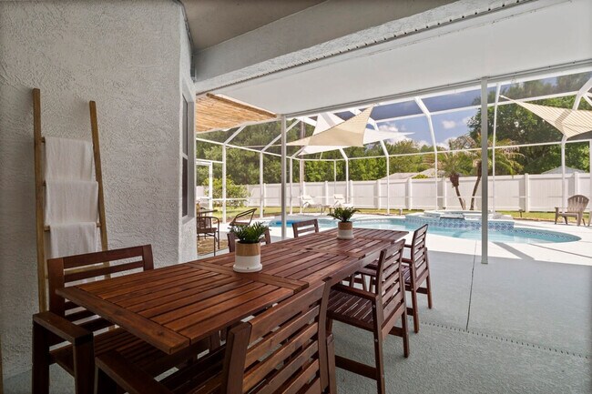 Building Photo - 67 Kashmir Trail