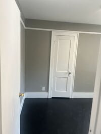 Building Photo - 7543 Lozier Ave