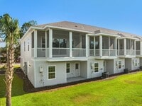 Building Photo - 212 Kara Lake Dr