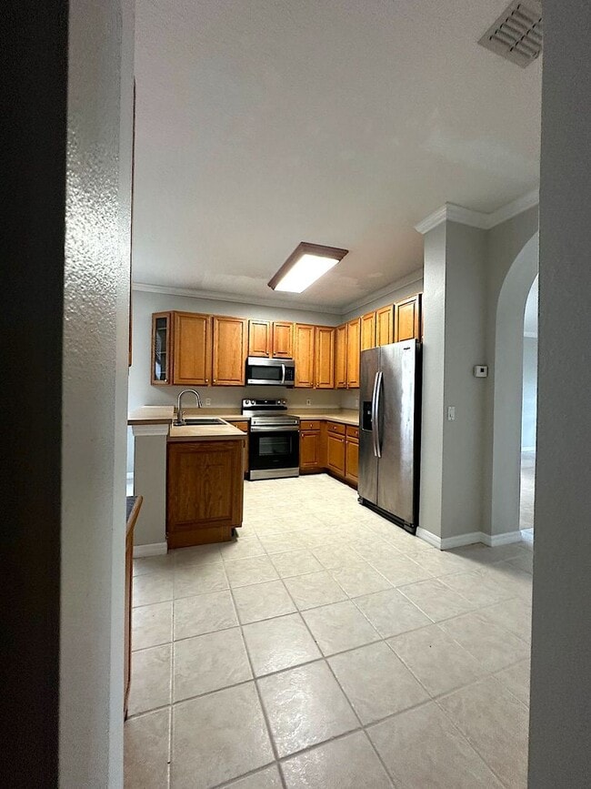 Building Photo - Beautiful 3 bed/2 bath home in Hunter's Cr...