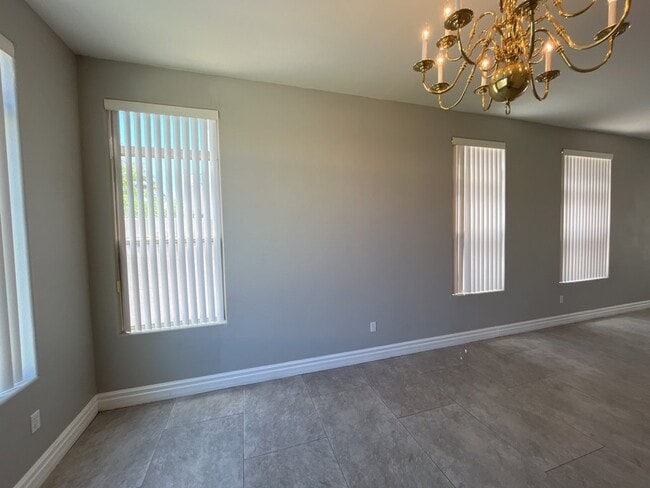 Building Photo - Stunning 2 story, 5-bedroom home in Rhodes Ranch