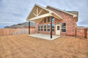 Building Photo - 917 Swan Flower St