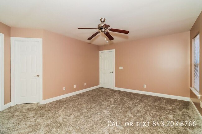 Building Photo - 9034 Parlor Dr