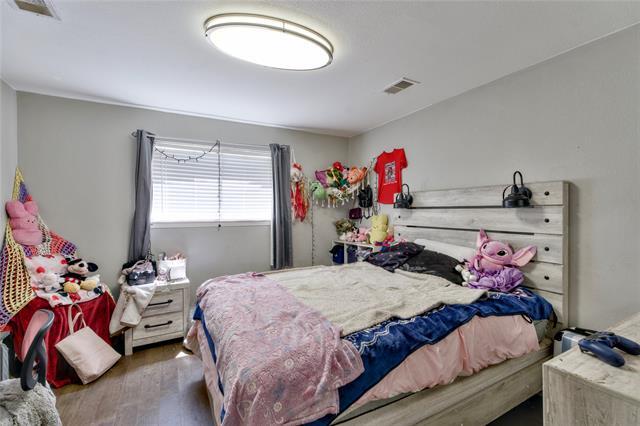 Building Photo - 2001 Newcastle Cir