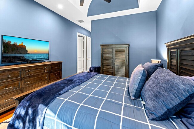 Building Photo - 17665 Middlebrook Way