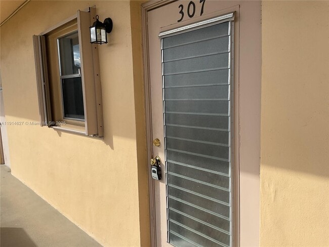 Building Photo - 251 Berkley Rd