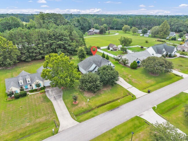 Building Photo - 210 Raven Ridge Ct
