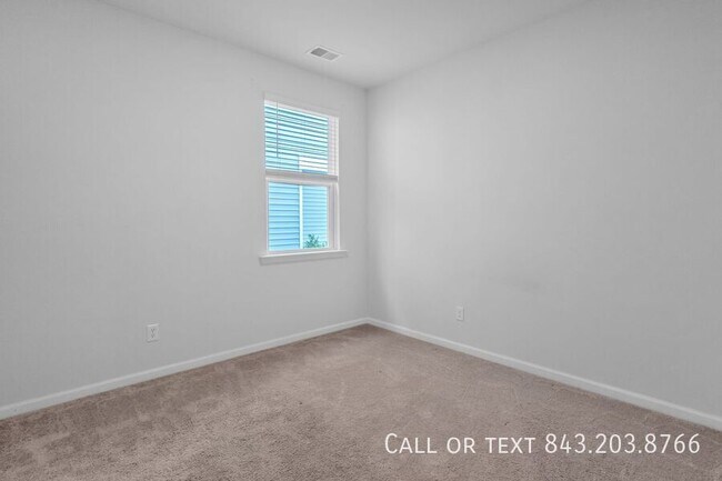 Building Photo - 212 Sweet Cherry Ln
