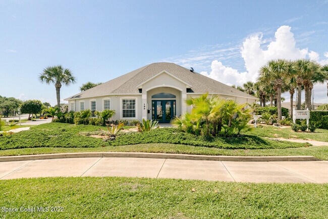 Building Photo - 3701 Titanic Cir