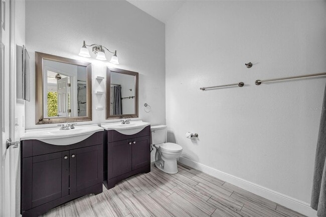 Building Photo - 6127 Bayside Key Dr