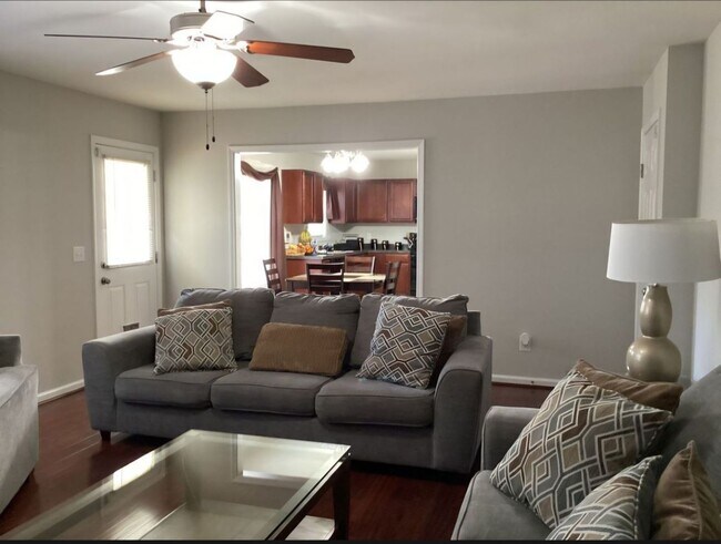 Building Photo - Beautiful 4 Bedroom Home in Farrow Pointe – Minutes from Downtown Columbia