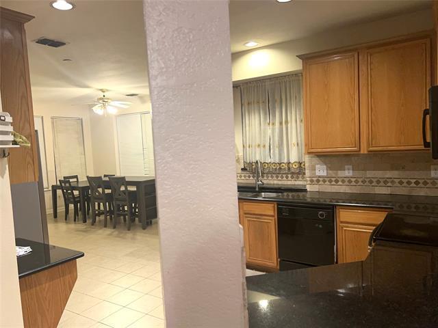 Building Photo - 5017 Remington Dr