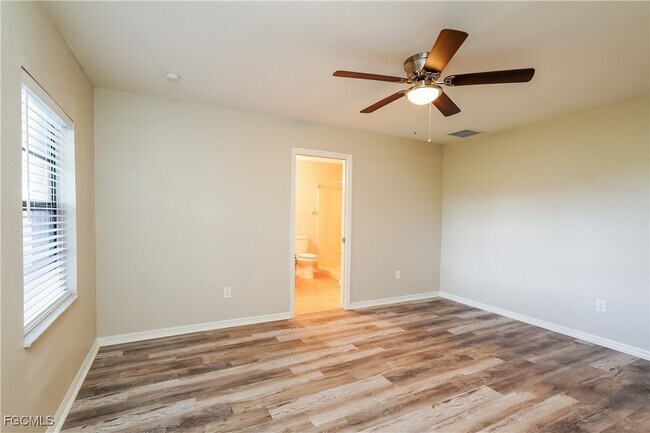 Building Photo - 2222 NW 2nd St