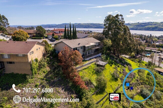 Building Photo - Benicia - Panoramic view home!