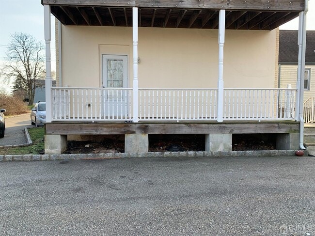 Building Photo - 200 Freeman St