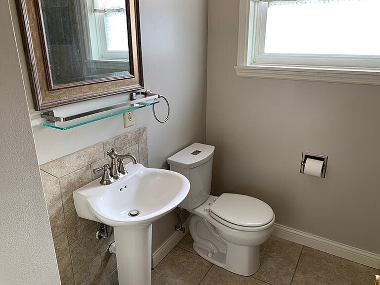 Lower level rest room - 1528 W Daytona Dr