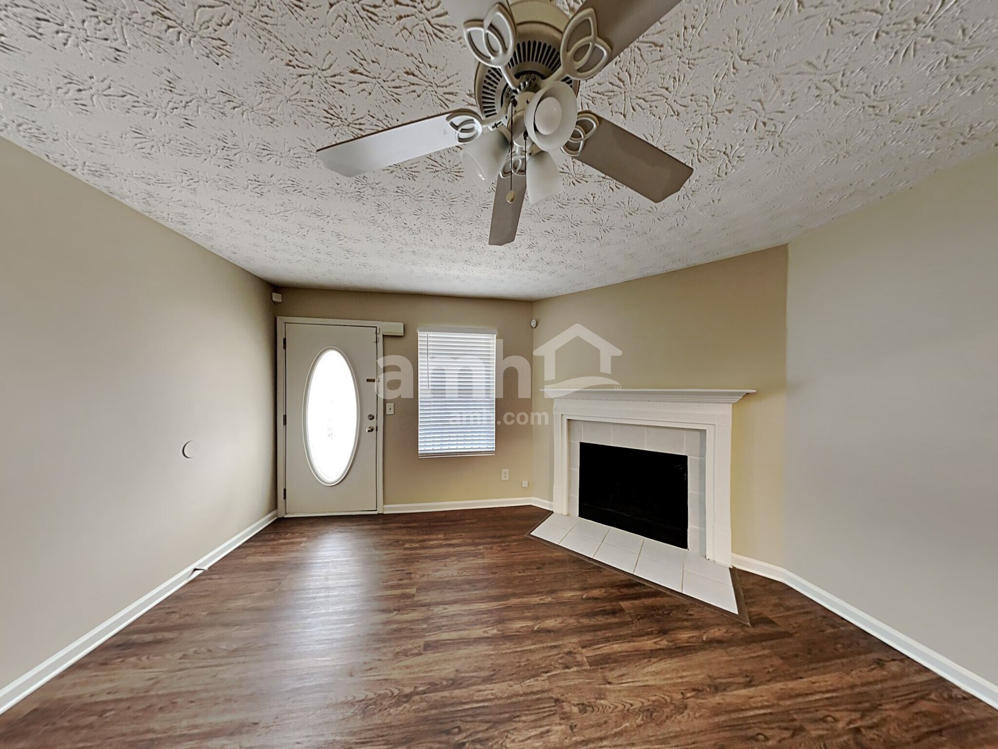 Building Photo - 1137 Baileys Ct