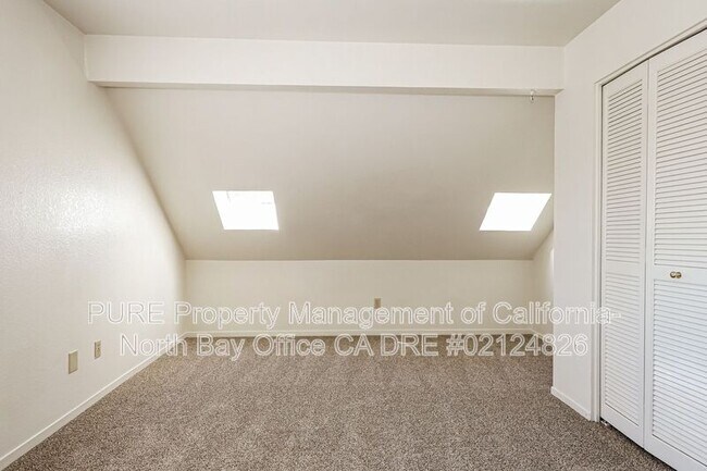 Building Photo - 1336 Jennings Park Way