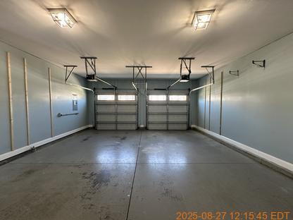 Building Photo - 830 Solomon Dr