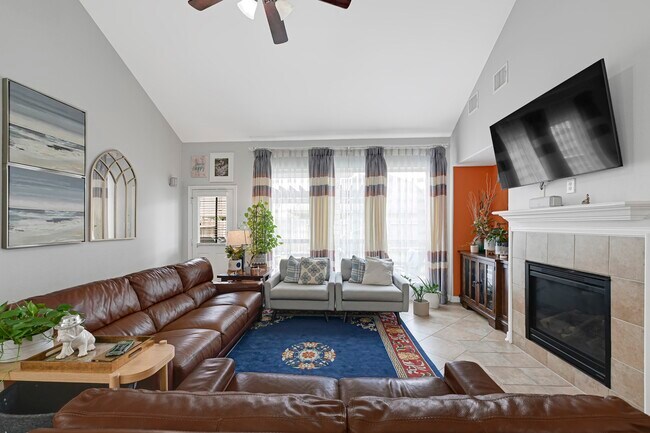 Building Photo - 10009 Boulder Bend Ln