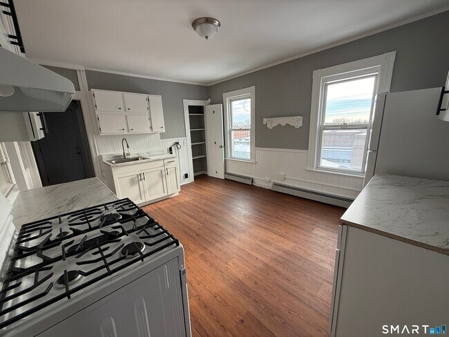 Building Photo - 130 West Ave