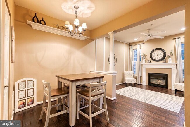 Building Photo - 2 Millhaven Ct