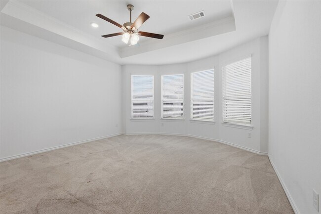 Building Photo - 14383 Cedar Shadow Dr