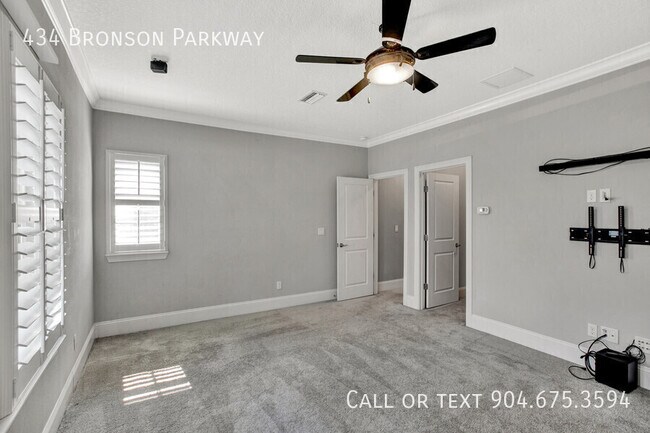 Building Photo - 434 Bronson Pkwy