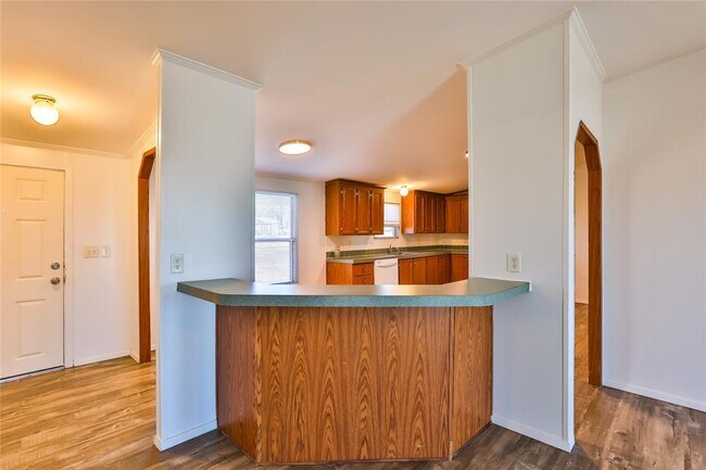 Building Photo - 140 Blessing Ln