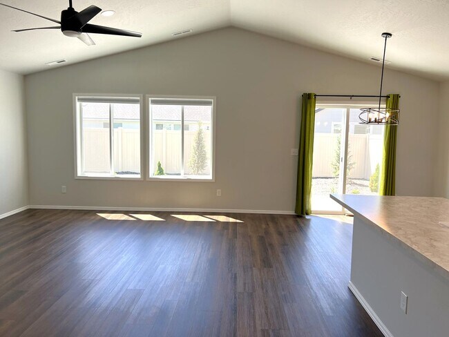 Building Photo - Beautiful 4 bed 2 bath home in Star, locat...