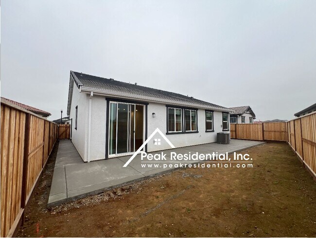 Building Photo - New Elk Grove 3bd/2ba Home near Big Horn & Poppyridge Rd