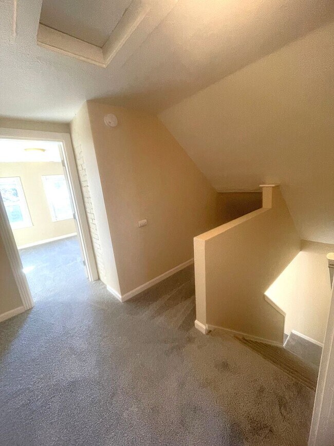 Building Photo - 28thse