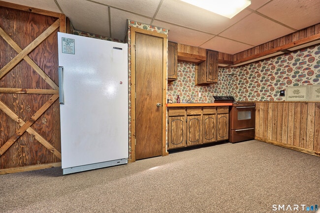 Building Photo - 41 Trout Brook Dr