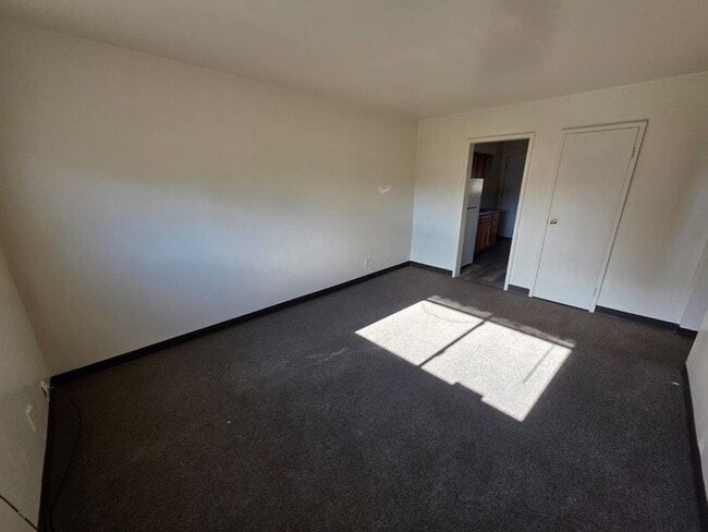 Building Photo - 510 E Pittsburgh McKeesport Blvd