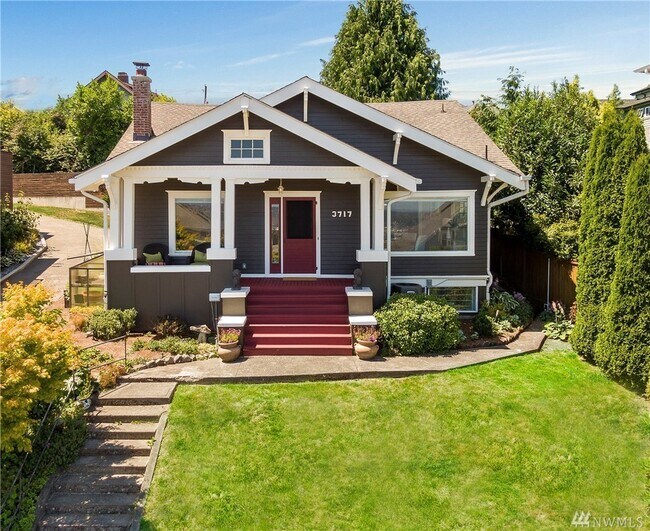 Front of home - 3717 Belvidere Ave SW