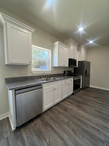 Building Photo - 2602 Seaton St.