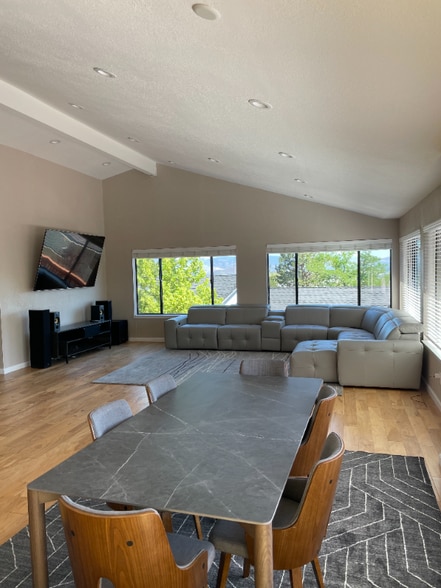 Building Photo - 3325 Socrates Dr