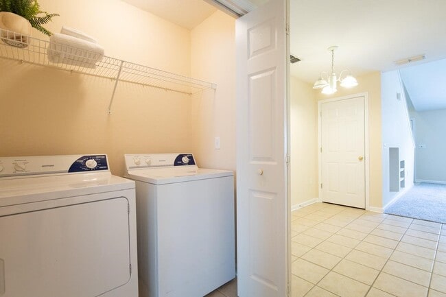 Building Photo - 4434 Gearhart Rd