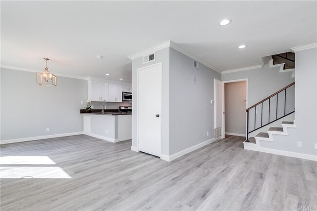 Building Photo - 55 Exeter-