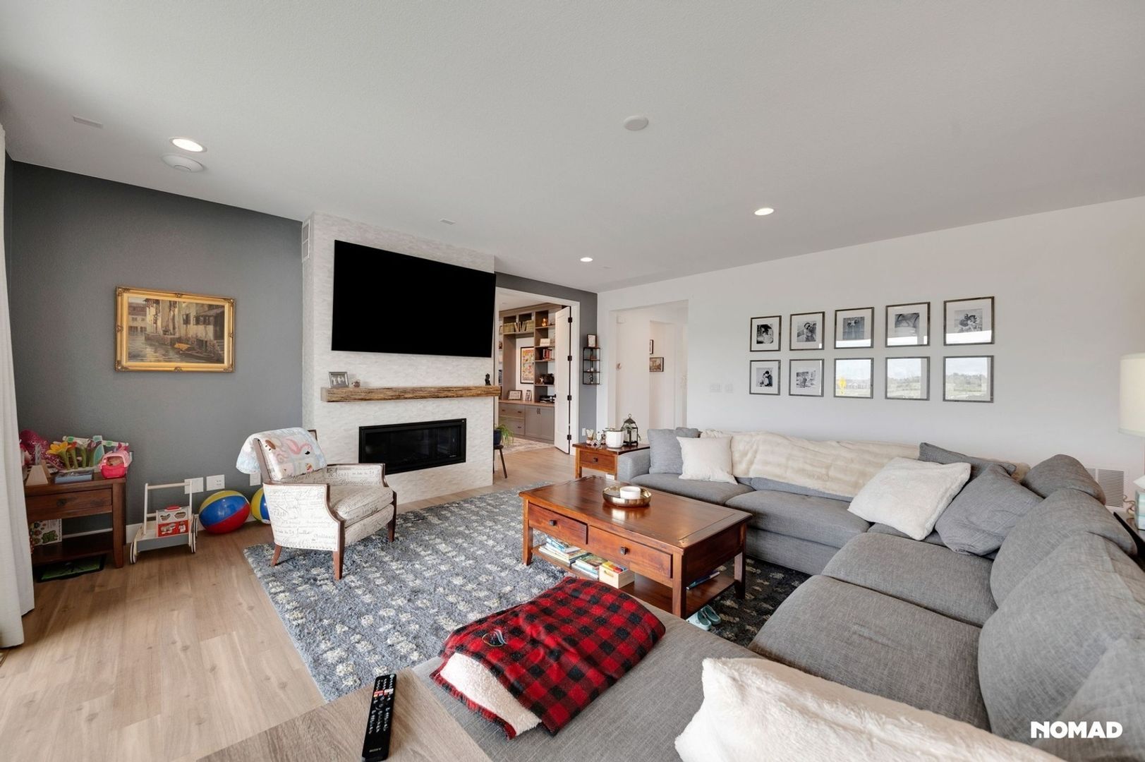 Building Photo - 9241 Star Streak Cir