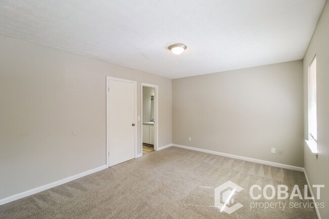 Building Photo - 3515 Creekview Pl