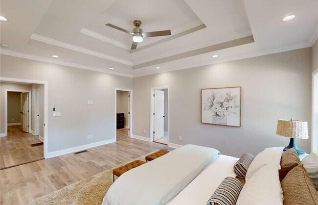 Building Photo - 3345 Flowers Dr