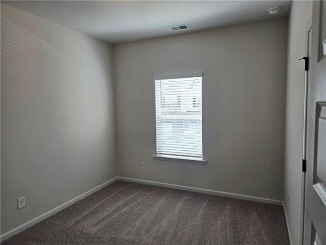 Building Photo - 2625 Ravencliff Dr