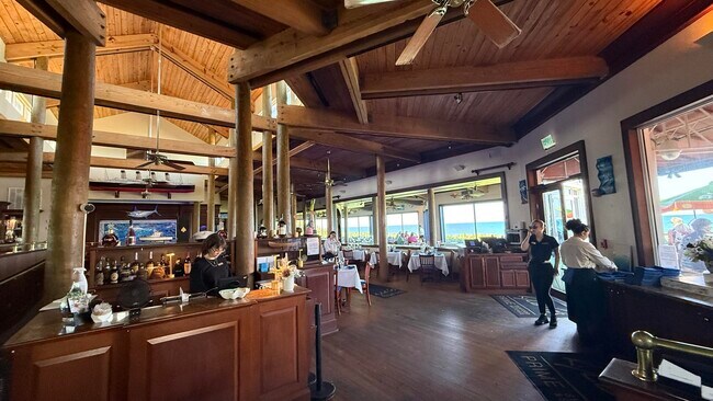 Building Photo - 11000 S Ocean Dr