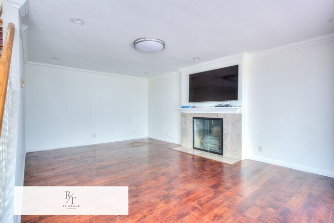 Building Photo - Arcadia School District | Quiet 4-Unit Community