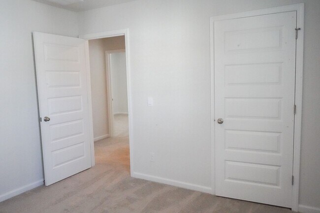 Building Photo - Available Soon!