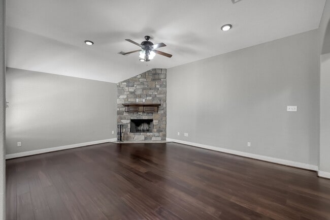 Building Photo - 13023 Wood Harbour Dr